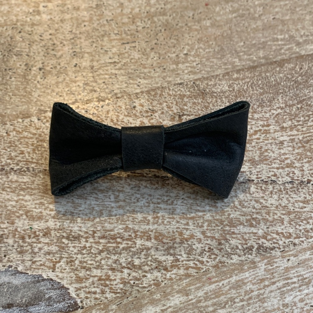 American Apparel Elegant Black Hair Bow